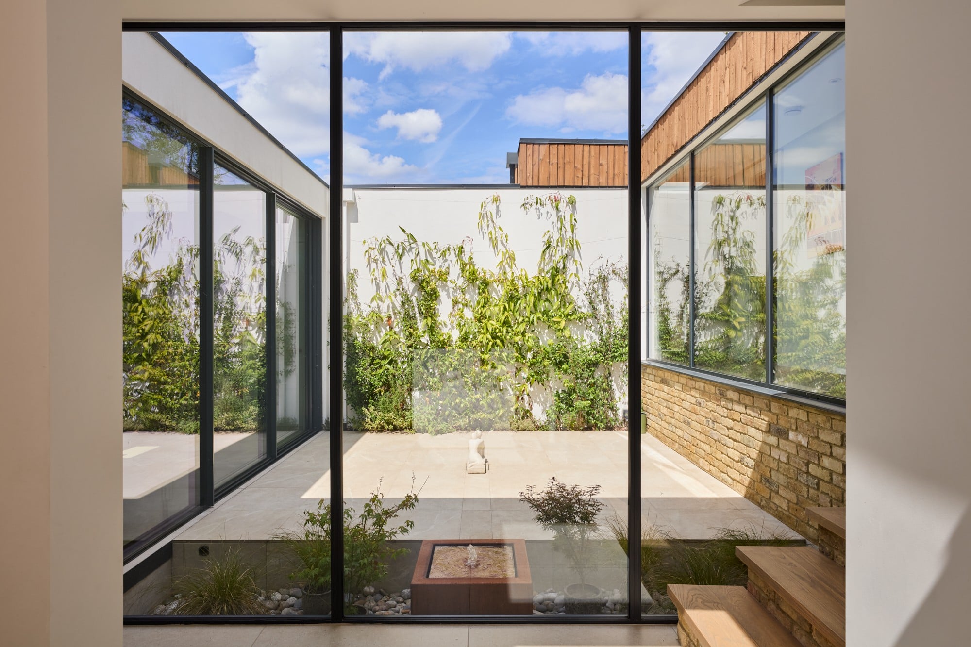 styled-home-studios-the-secret-garden-kt22-1