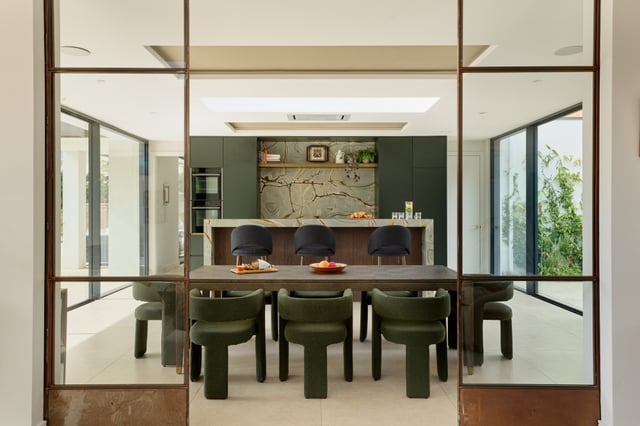 styled-home-studios-the-secret-garden-kt22-3