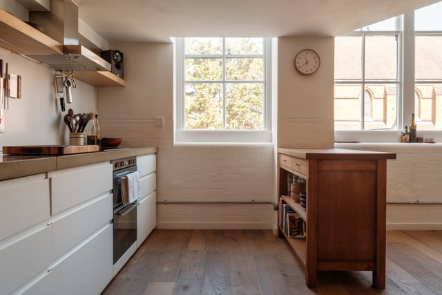 styled-home-studios-vintage-school-house-e9-2